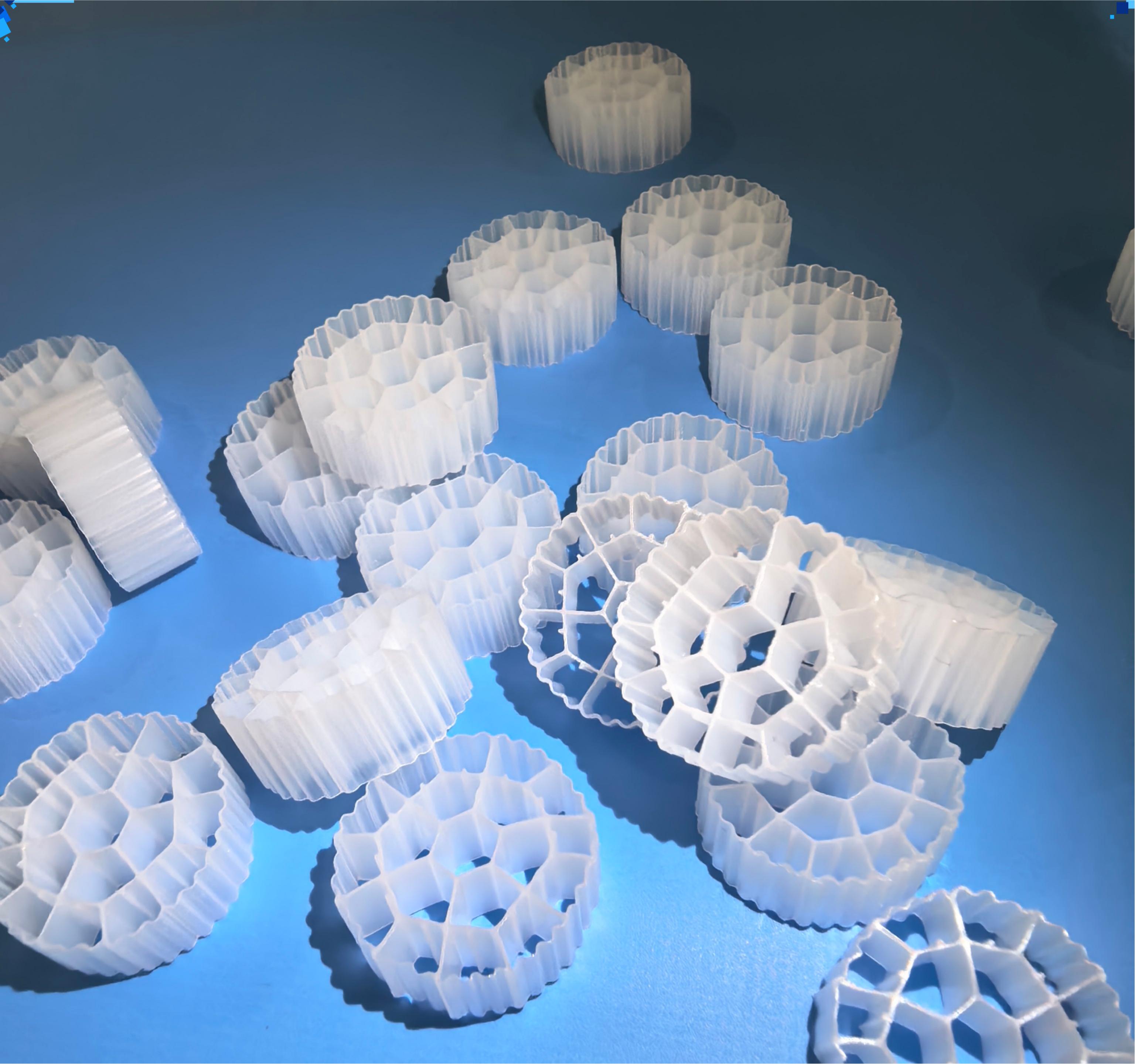 Mejora de la calidad del agua con biomateriales de gran superficie.